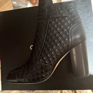Chanel women brand new boot